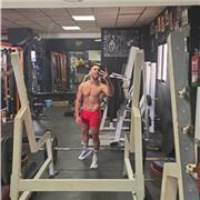 Soy una entrenador motivador paciente y comprometida con el bienestar de cada persona.
Mis clases están pensadas para todos